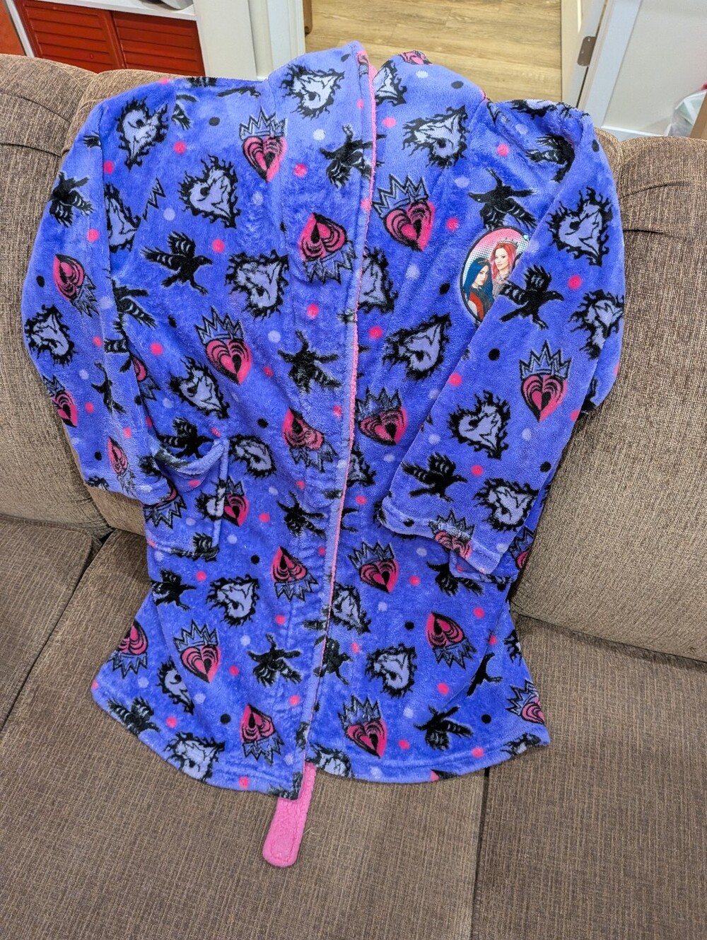 Disney's Descendants 3 House Robe (Size 12)